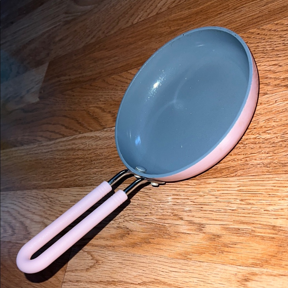 Non-Stick Pink Frying Pan